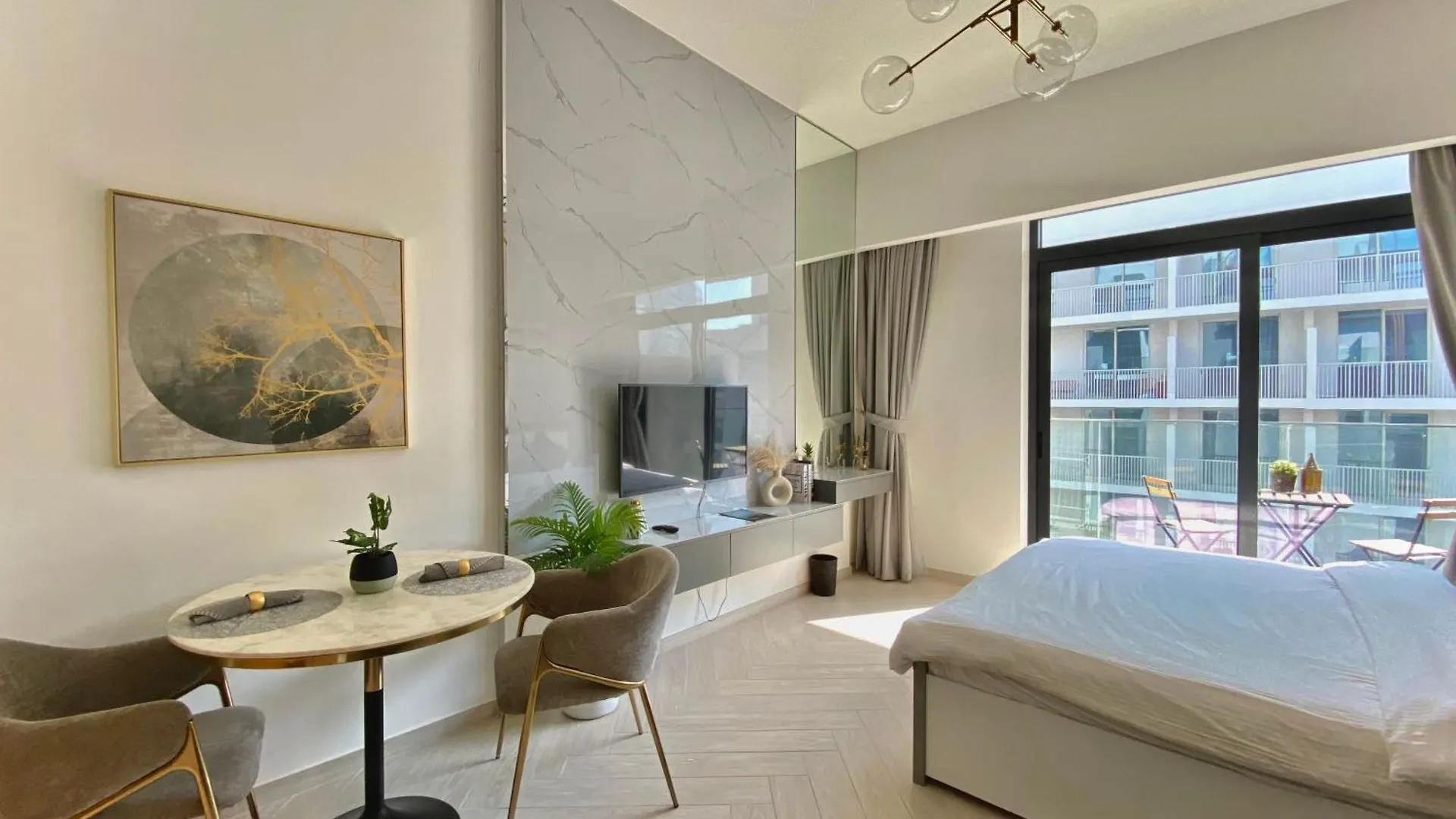Trendy Studio With Top Amenities Dubai Apartment