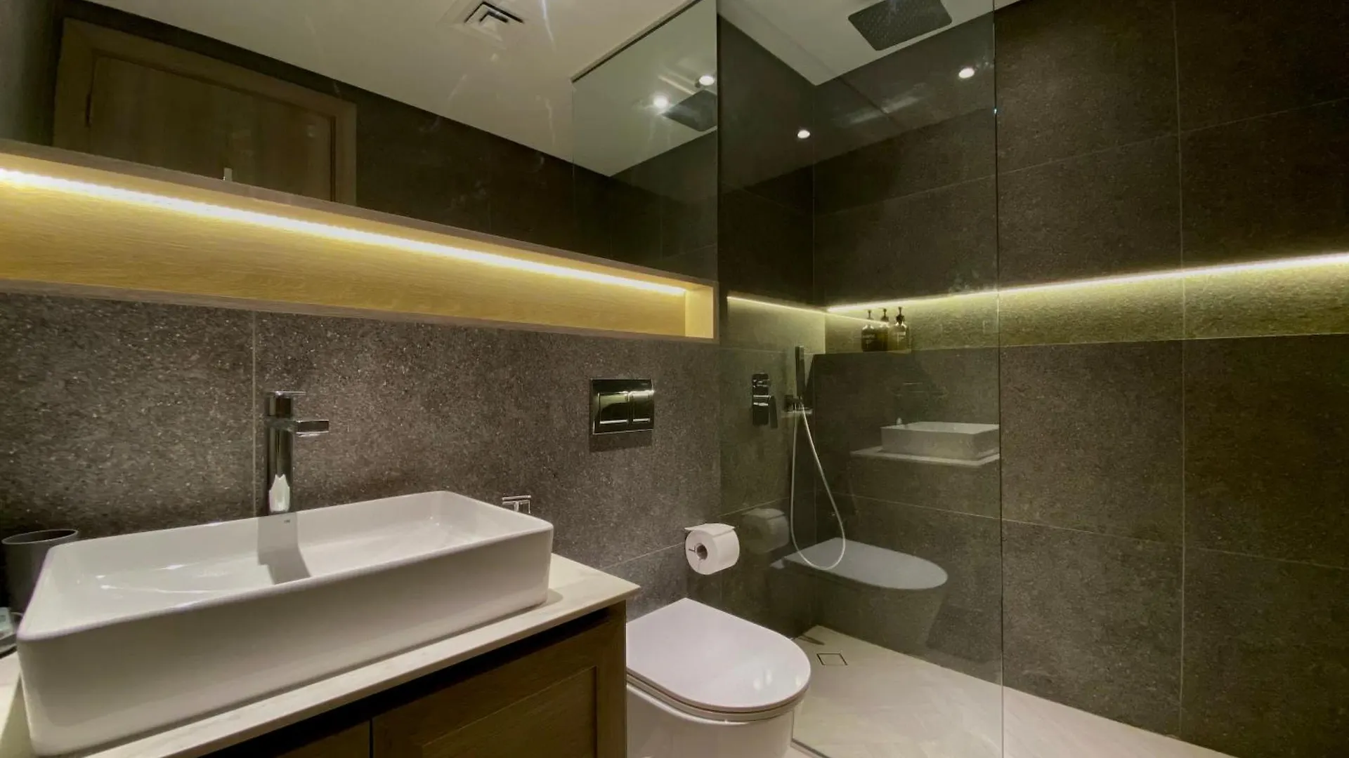 Trendy Studio With Top Amenities Dubai 0*,