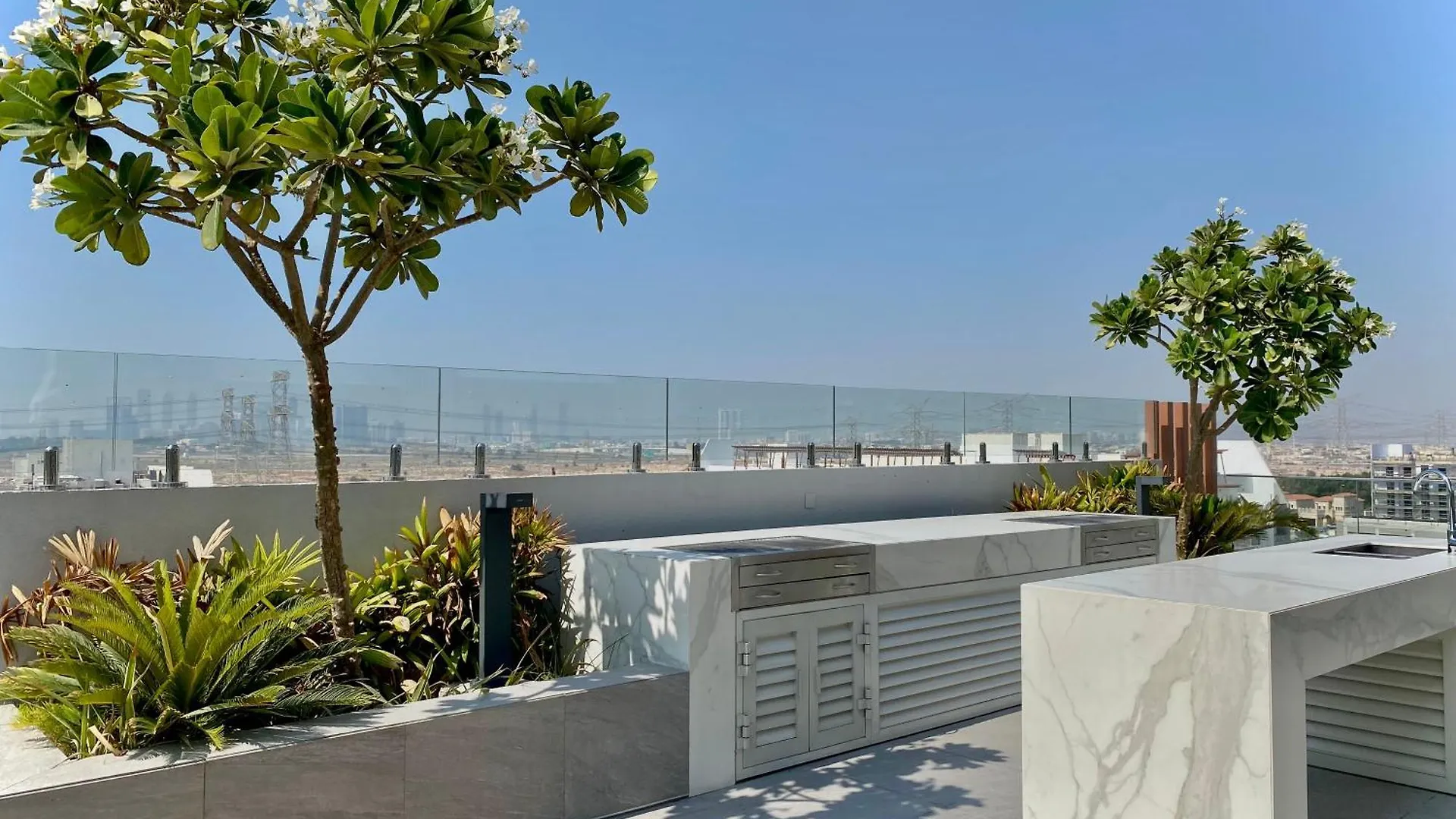 Trendy Studio With Top Amenities Dubai