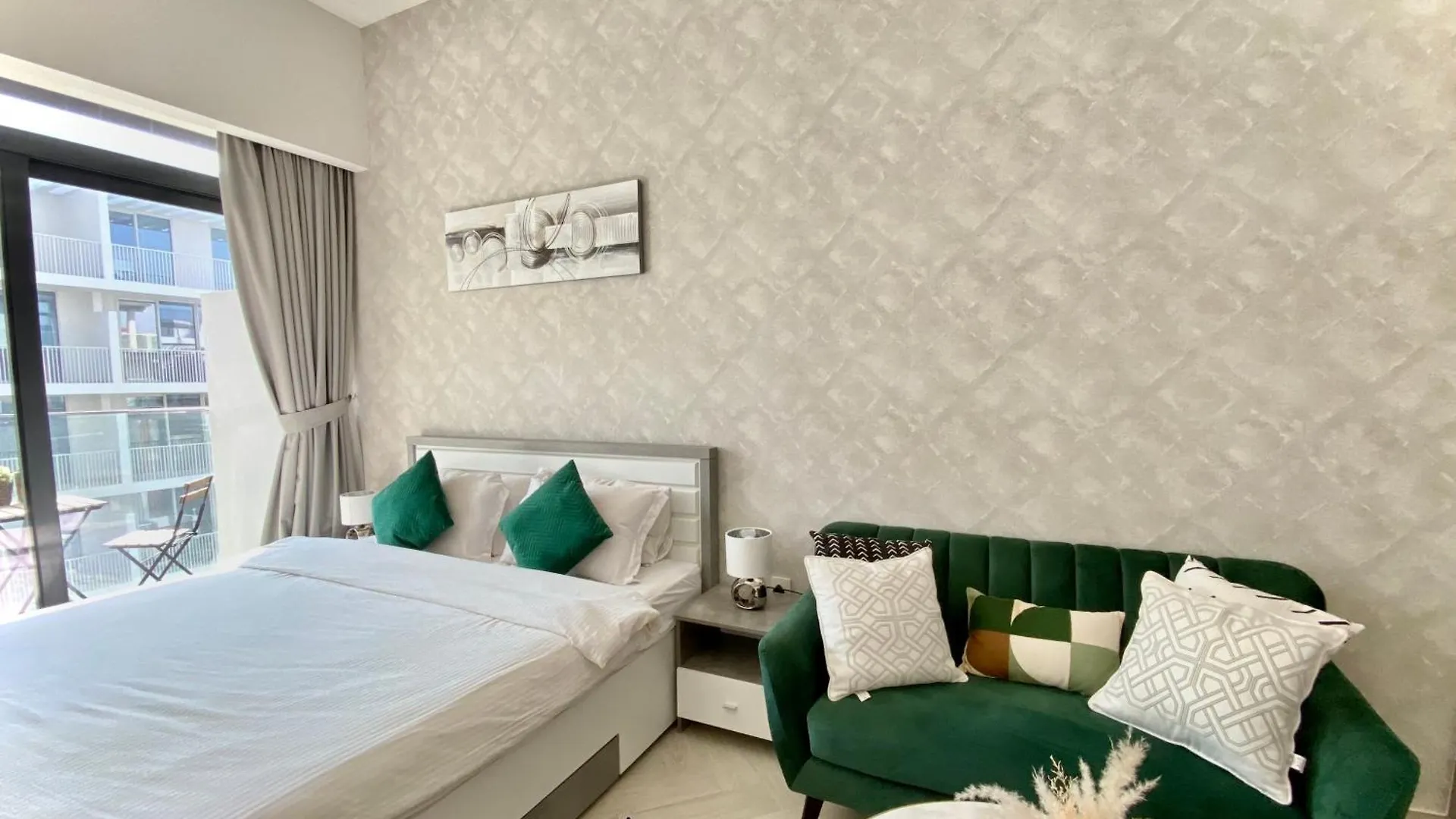 Apartment Trendy Studio With Top Amenities Dubai